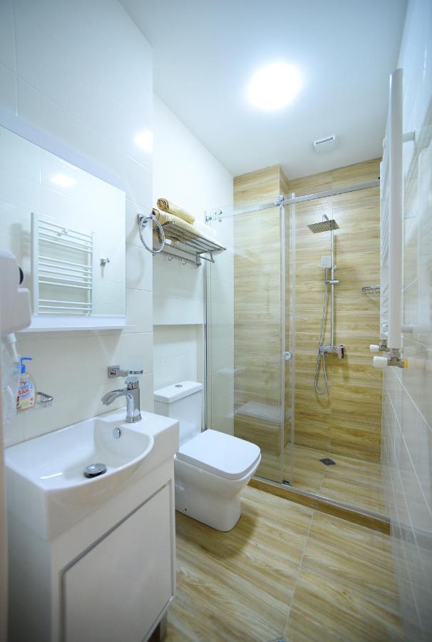 City Lux Hotel تبليسي المظهر الخارجي الصورة