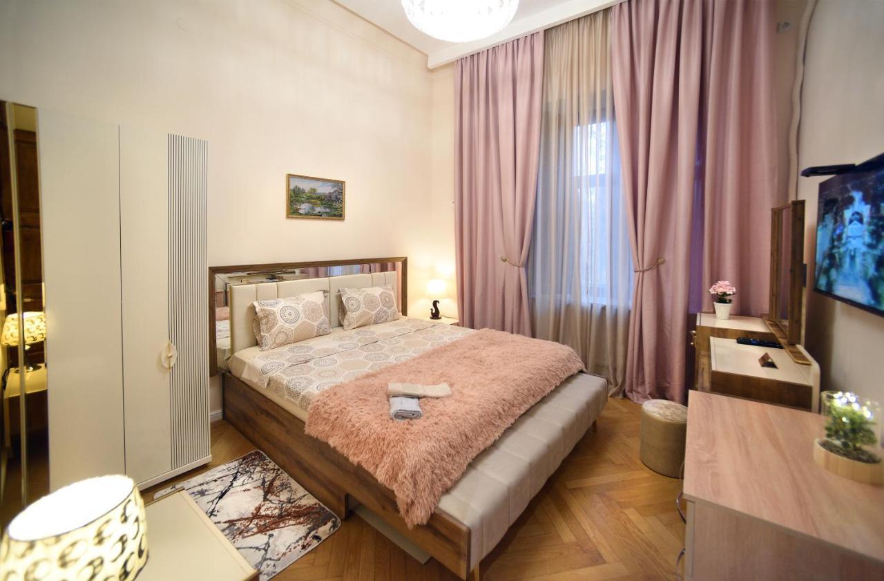City Lux Hotel تبليسي المظهر الخارجي الصورة