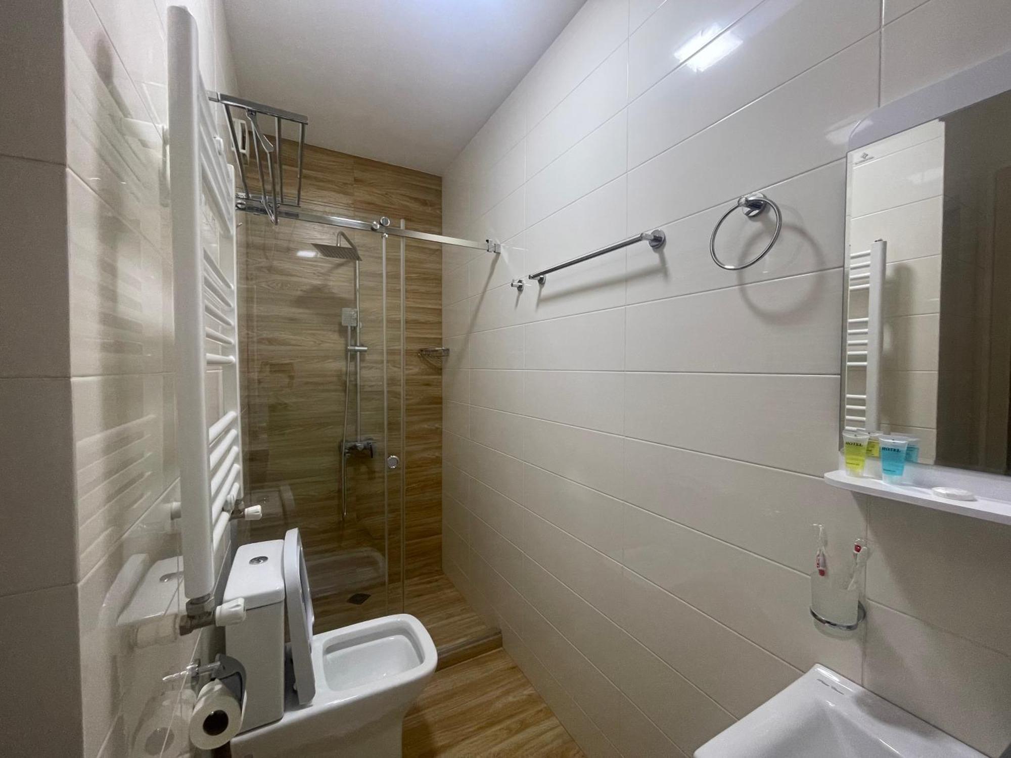 City Lux Hotel تبليسي المظهر الخارجي الصورة